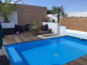 Villa Exceptionnelle Piscine et Jardin privé Séjour Haut de gamme proche La Rochelle